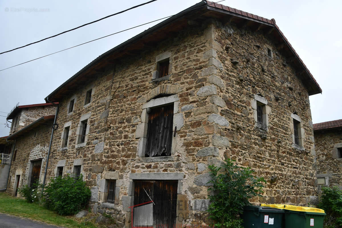 Maison à SAINT-GERMAIN-L&#039;HERM