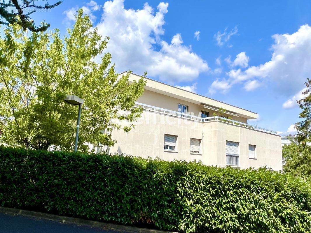 Appartement à RUEIL-MALMAISON