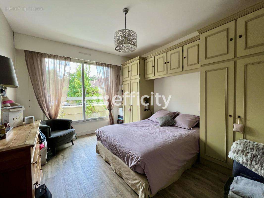 Appartement à RUEIL-MALMAISON