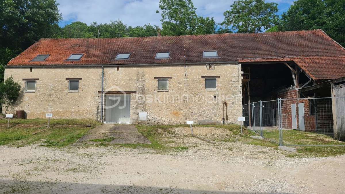 Appartement à SOUPPES-SUR-LOING