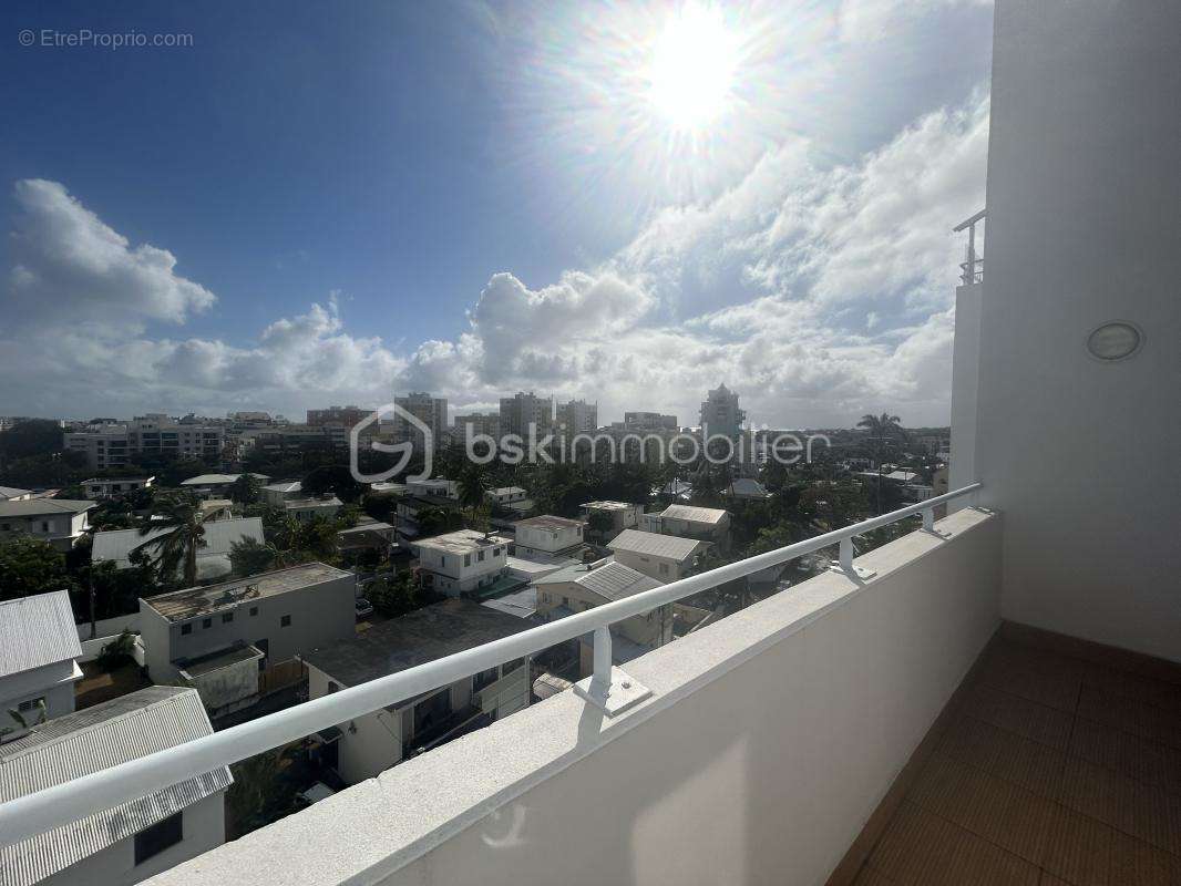 Appartement à SAINT-DENIS