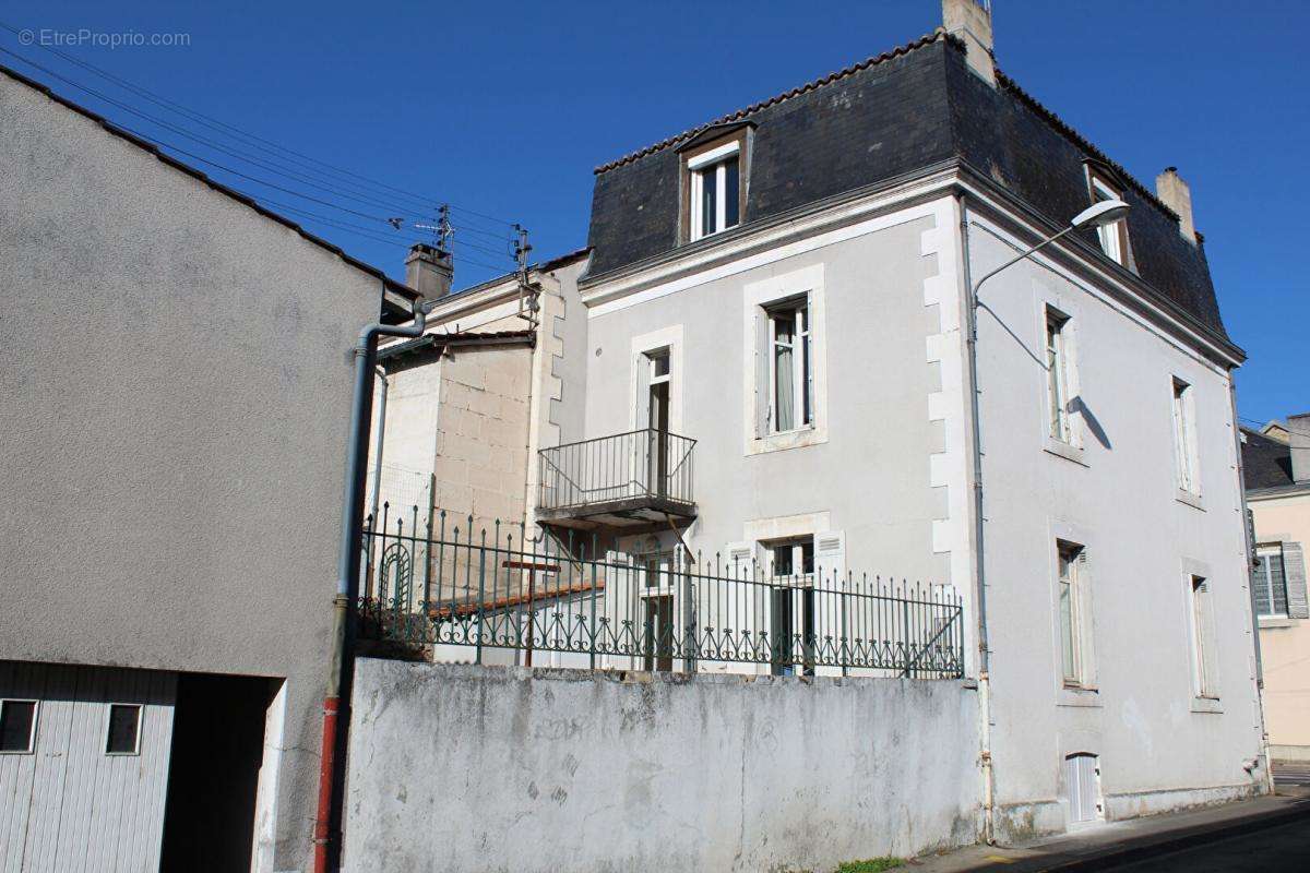 Maison à PERIGUEUX