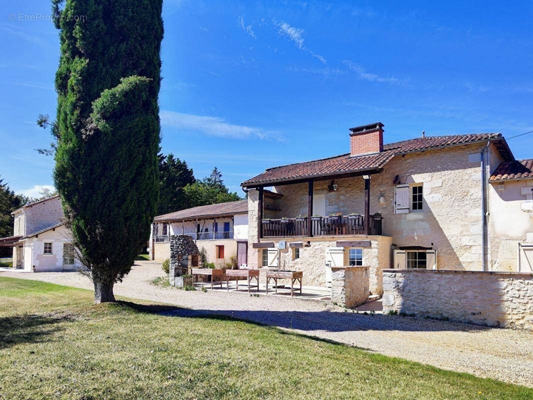 Maison à PERIGUEUX