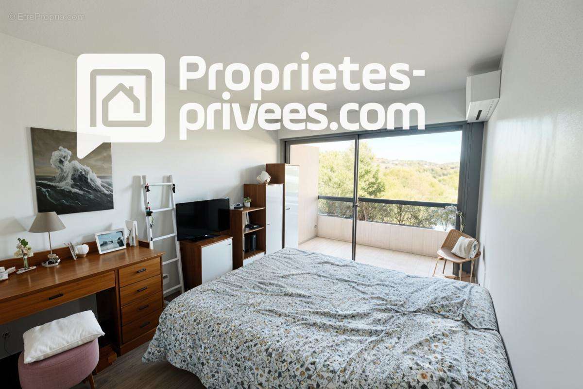 Appartement à VILLENEUVE-LOUBET