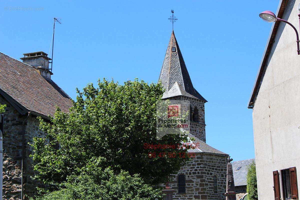 Maison à SAINT-AMANDIN