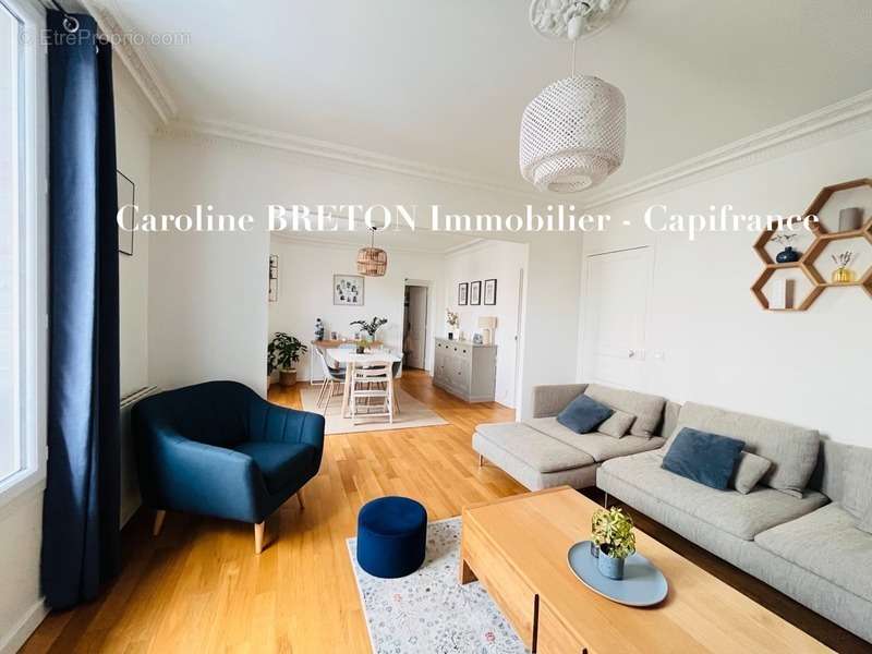 Appartement à COURBEVOIE