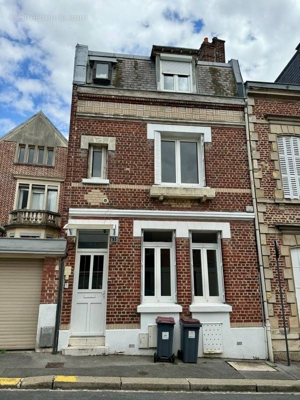 Appartement à SAINT-QUENTIN