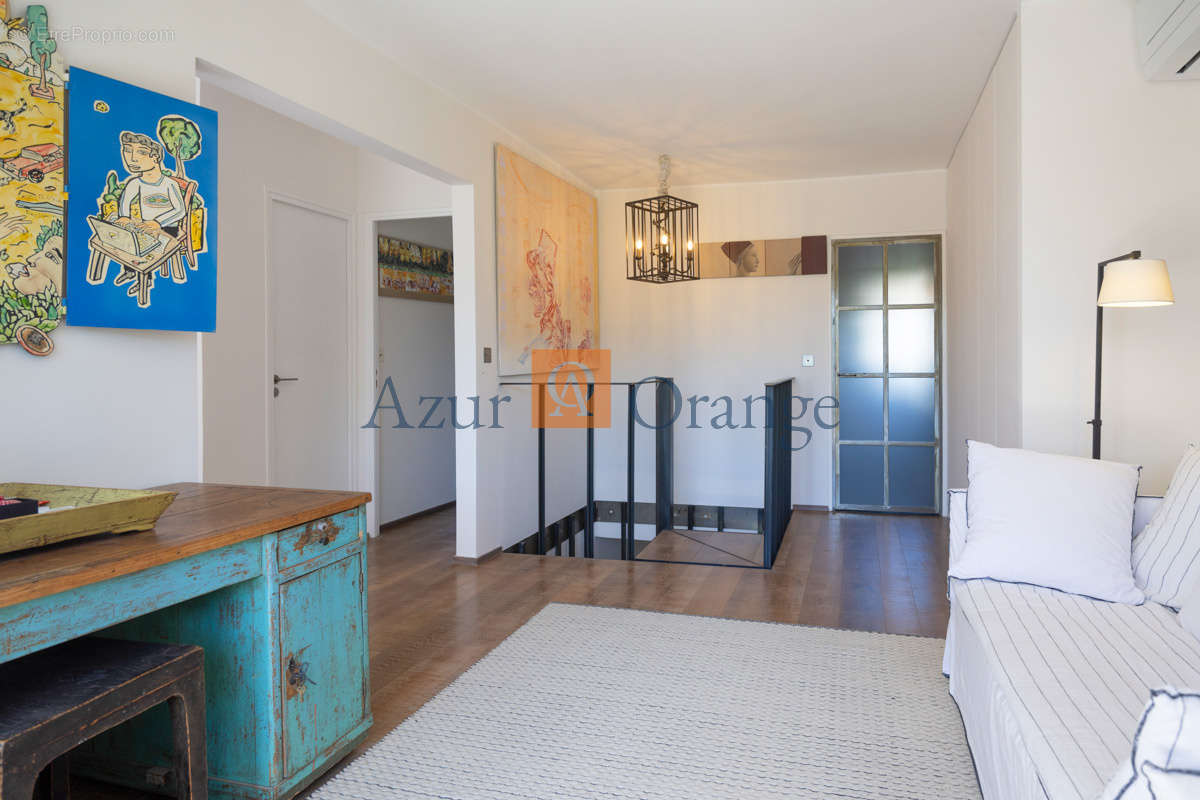 Appartement à GRIMAUD