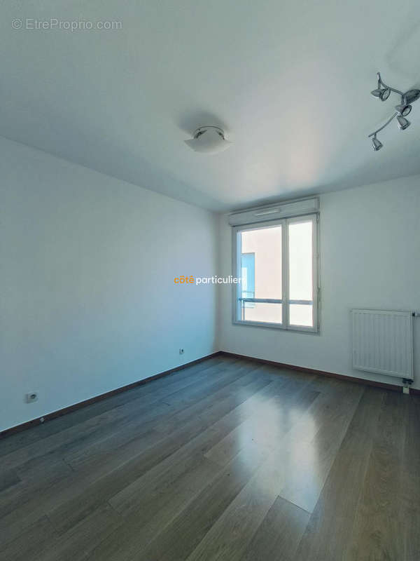 Appartement à AUBERVILLIERS