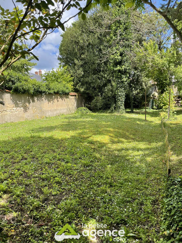 Maison à LA GUERCHE-SUR-L&#039;AUBOIS