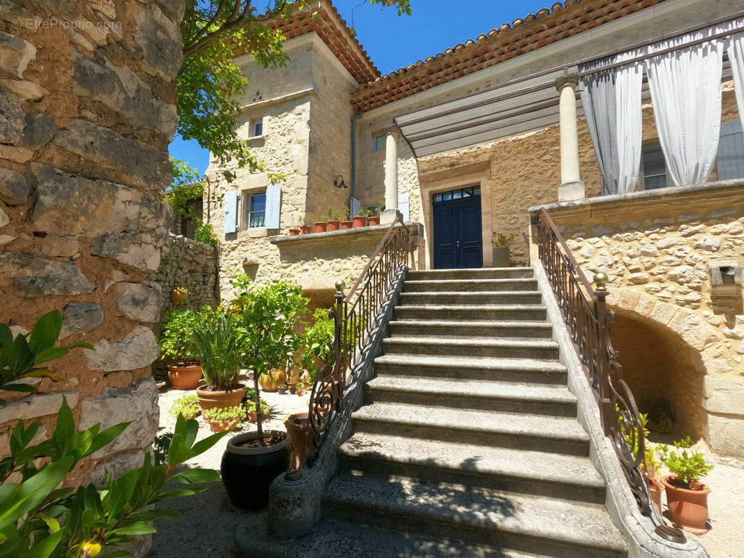 Maison à UZES