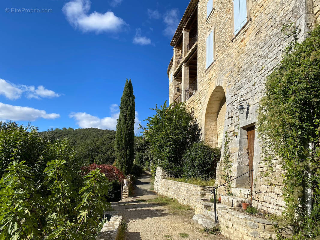 Maison à GOUDARGUES