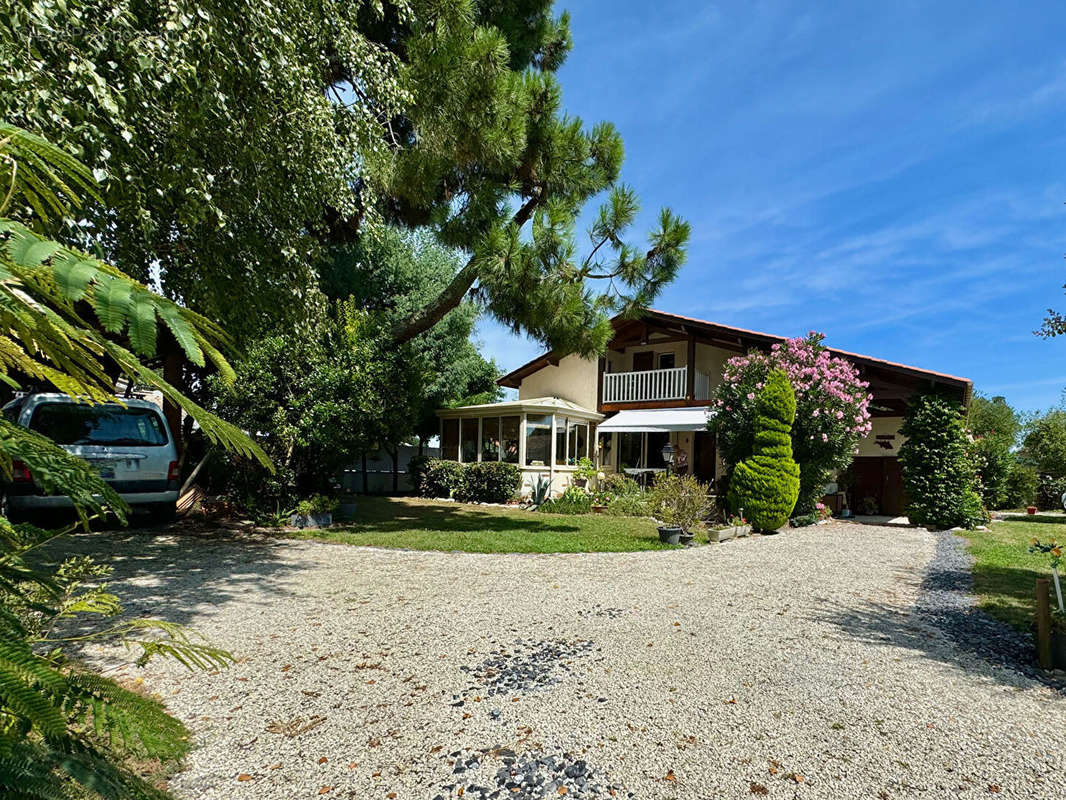 Maison à GUJAN-MESTRAS