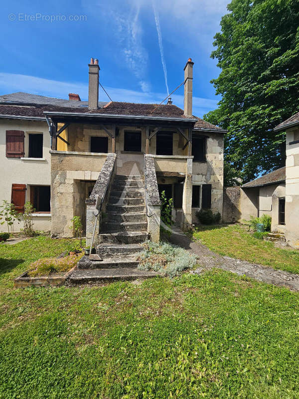 Maison à CHATILLON-SUR-INDRE