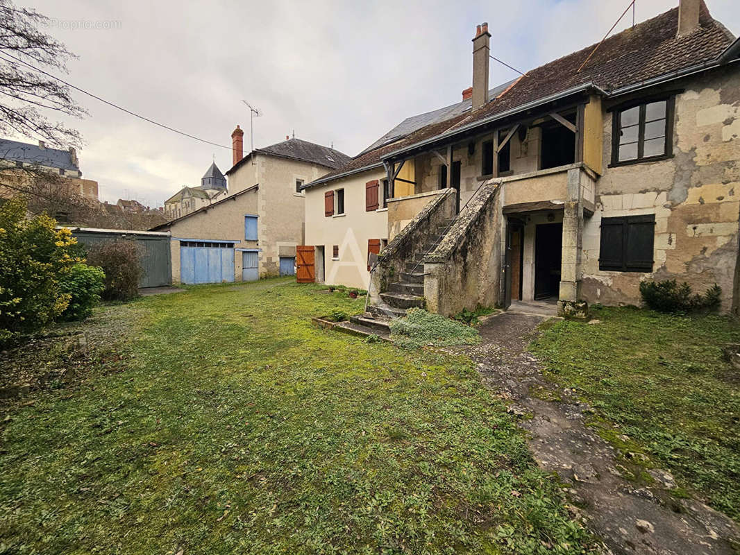 Maison à CHATILLON-SUR-INDRE