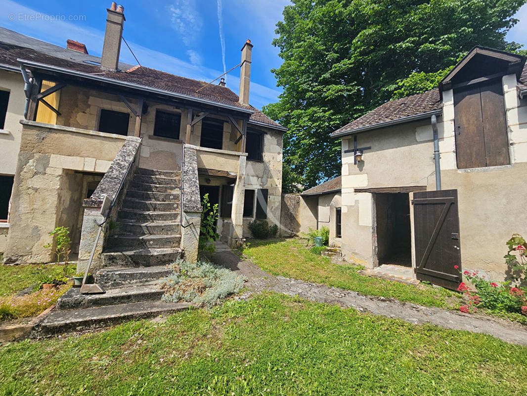 Maison à CHATILLON-SUR-INDRE