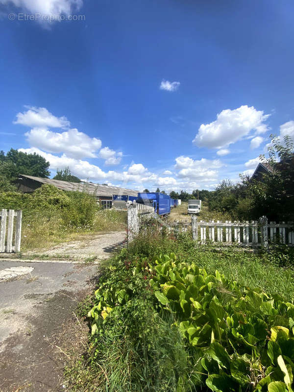 Terrain à VIELS-MAISONS