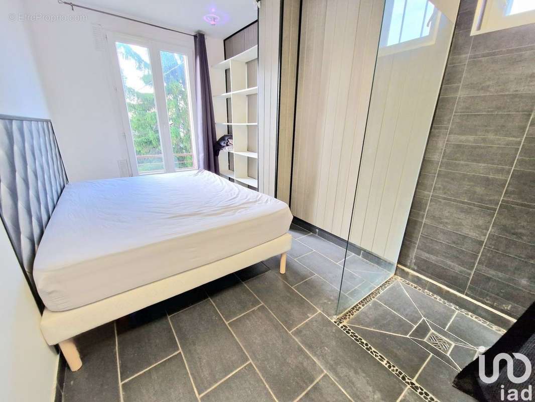 Photo 7 - Appartement à LES PAVILLONS-SOUS-BOIS