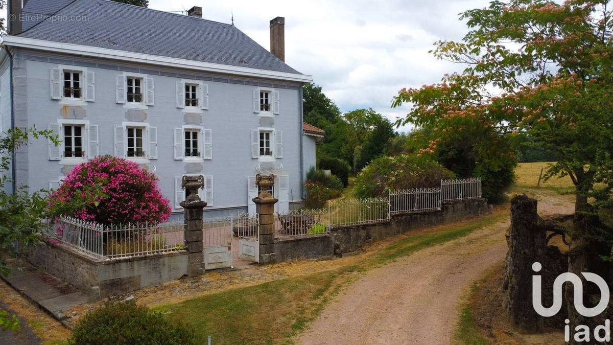 Photo 1 - Maison à ORADOUR-SUR-VAYRES