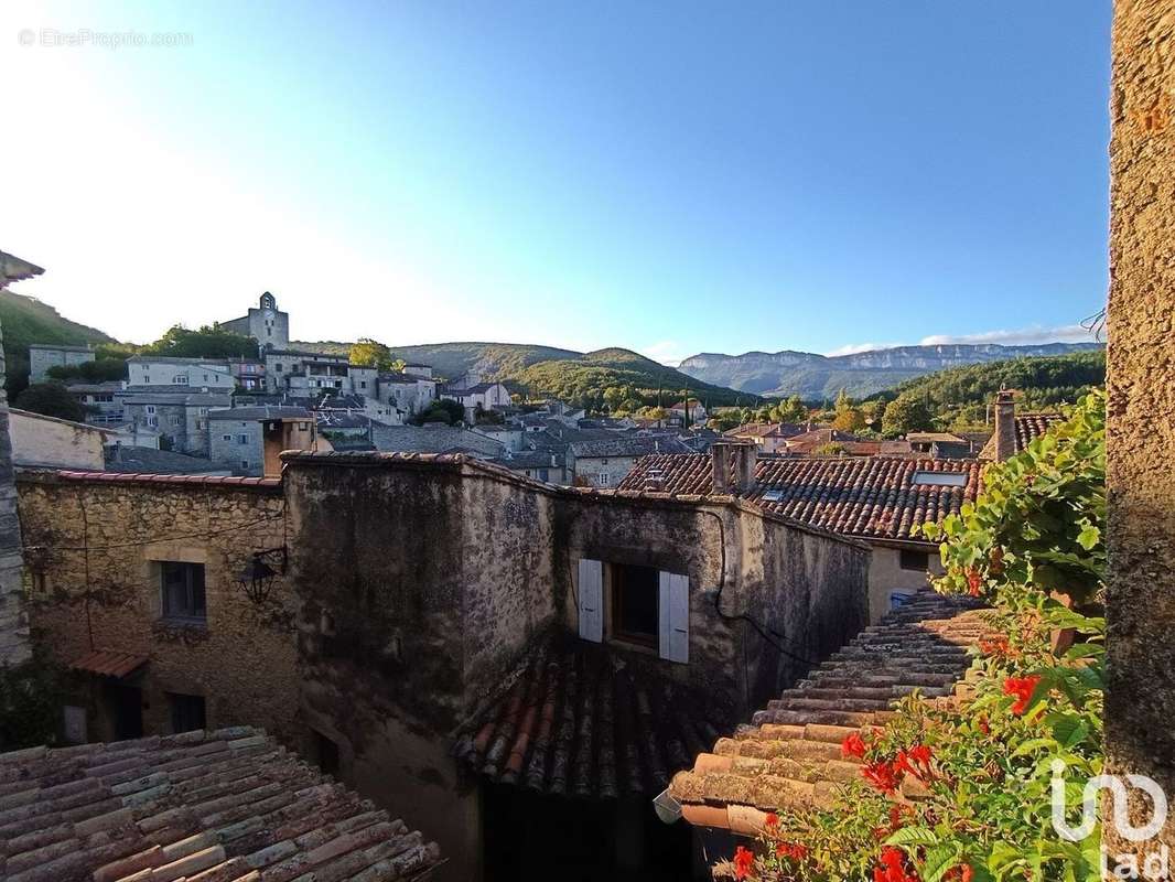 Photo 9 - Maison à PONT-DE-BARRET