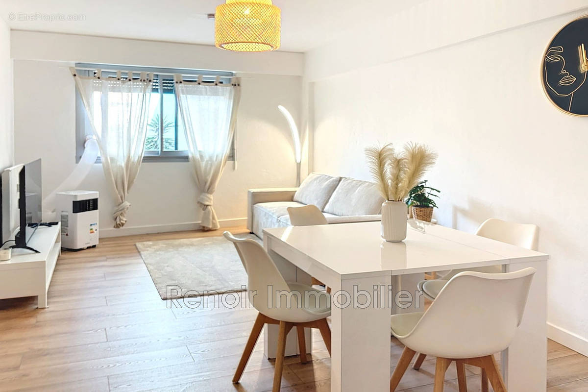 Appartement à CAGNES-SUR-MER