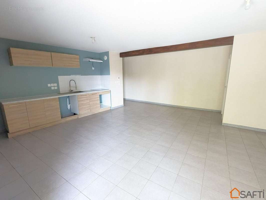 Photo 2 - Appartement à NIMES