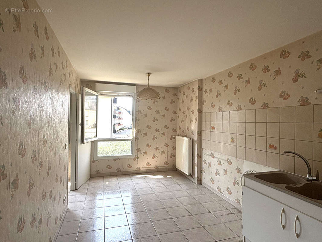 Appartement à AMNEVILLE