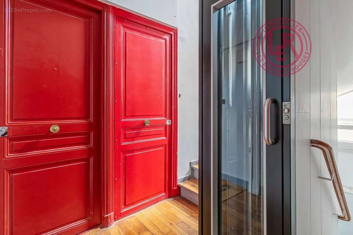 Appartement à PARIS-11E