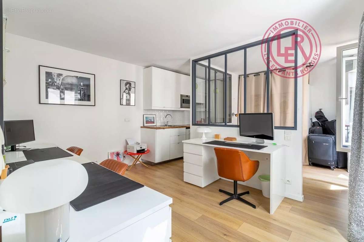 Appartement à PARIS-11E