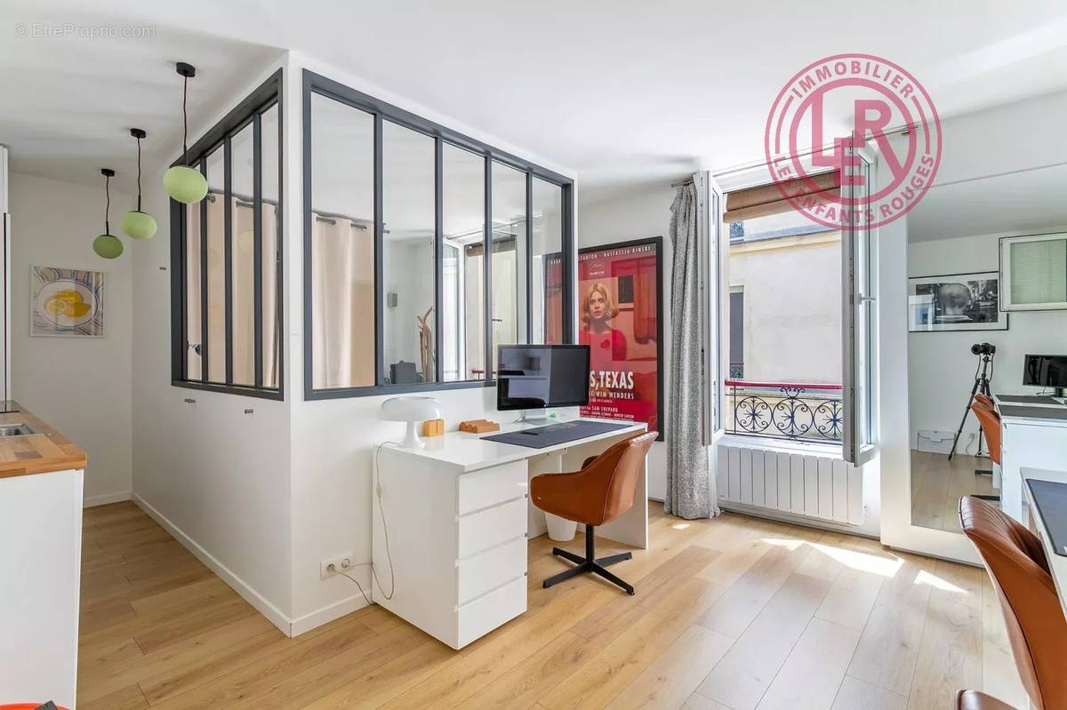 Appartement à PARIS-11E