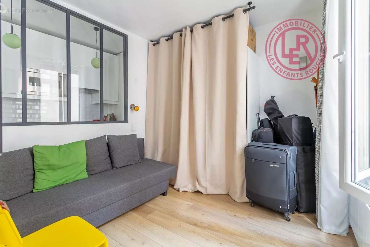 Appartement à PARIS-11E