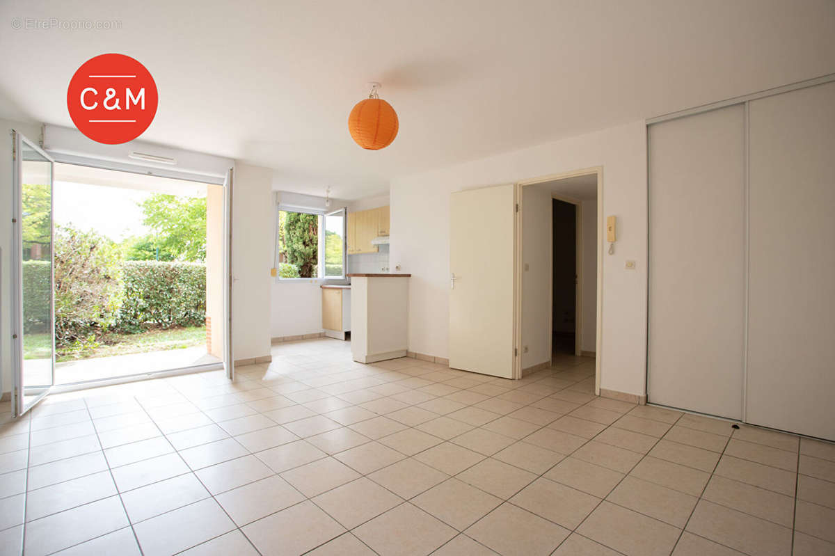 Appartement à LES SORINIERES