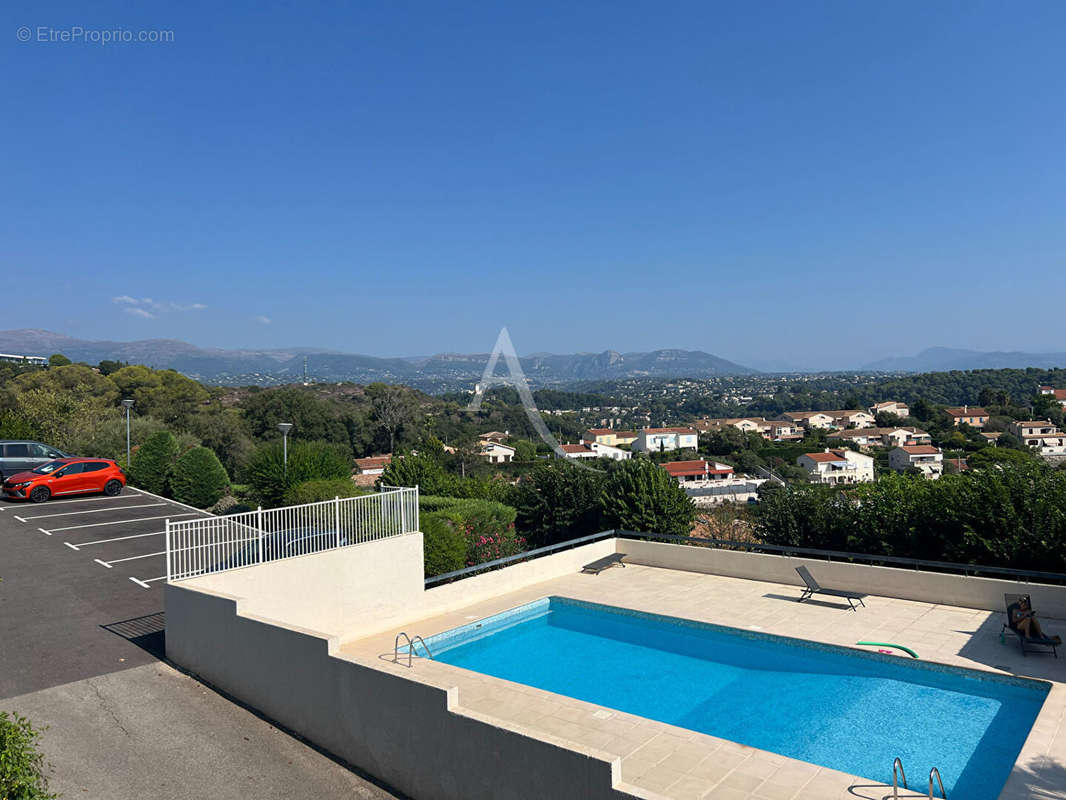 Appartement à VILLENEUVE-LOUBET