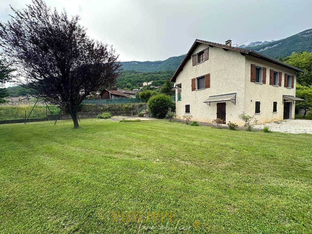 Maison à LE TOUVET