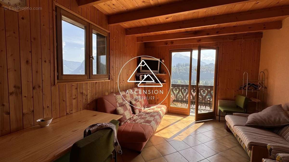 Appartement à LA COTE-D&#039;ARBROZ