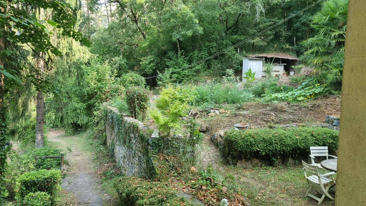 20240820_103419 - Copie - Maison à JAVERLHAC-ET-LA-CHAPELLE-SAINT-ROBERT