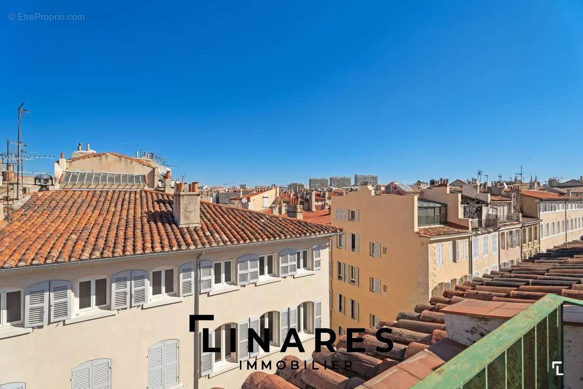 Appartement à MARSEILLE-1E