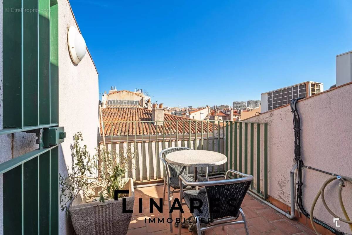 Appartement à MARSEILLE-1E