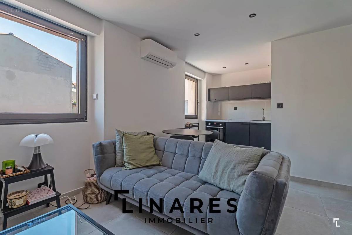 Appartement à MARSEILLE-8E