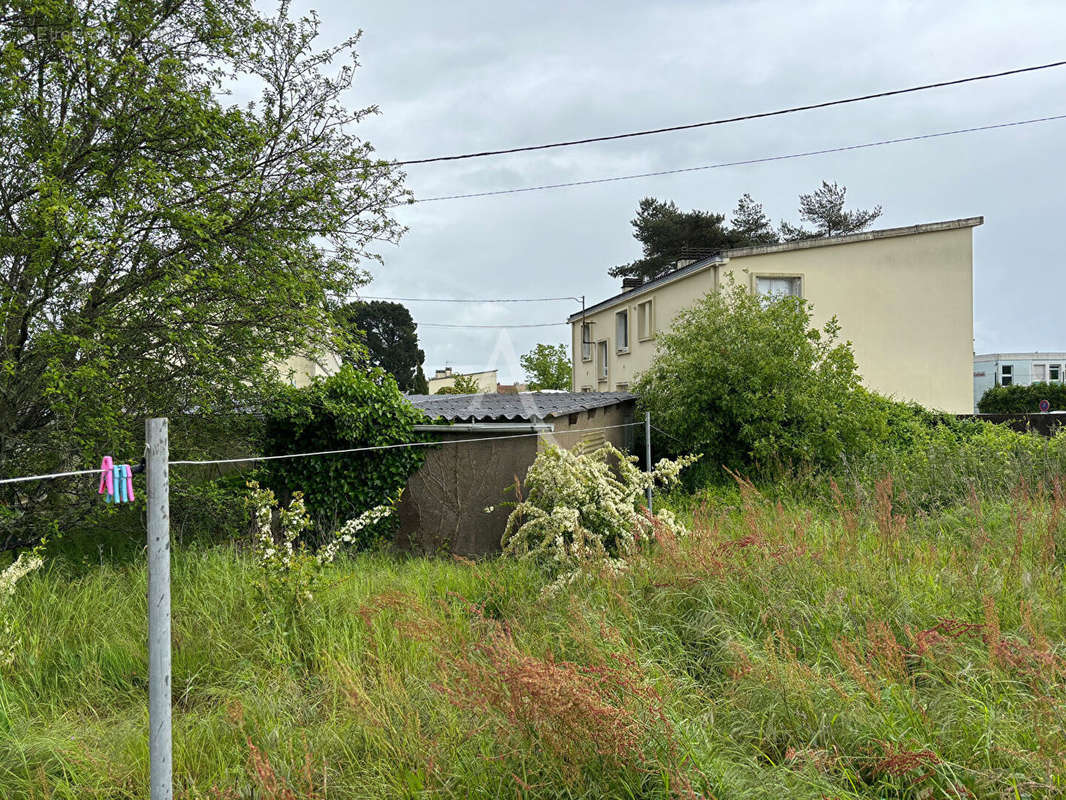 Maison à SAINTE-LUCE-SUR-LOIRE