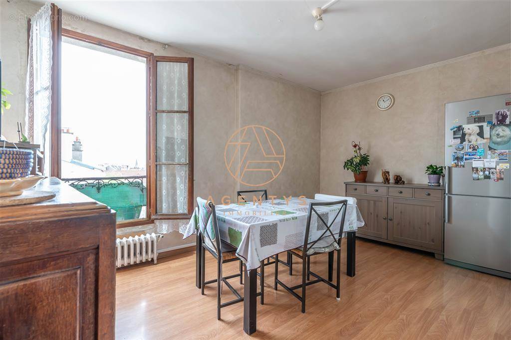 Appartement à NOGENT-SUR-MARNE