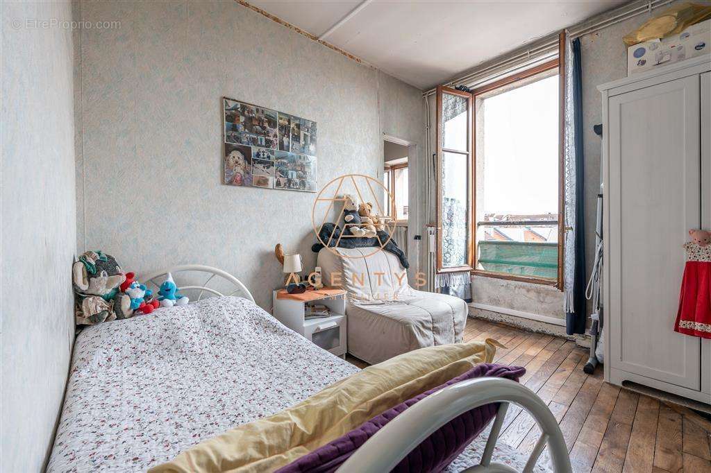 Appartement à NOGENT-SUR-MARNE