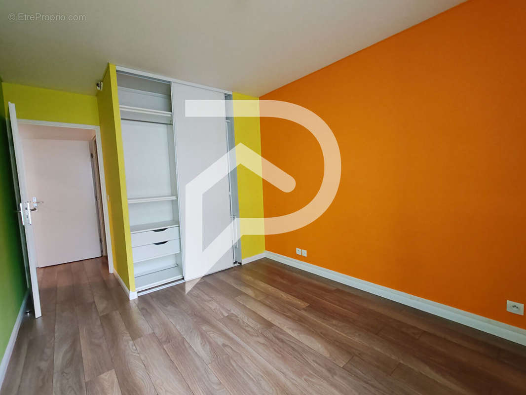 Appartement à COLOMBES