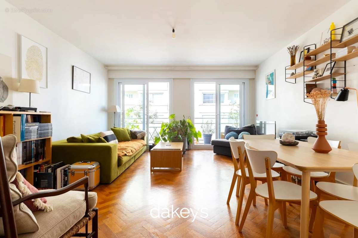 Appartement à MARSEILLE-8E