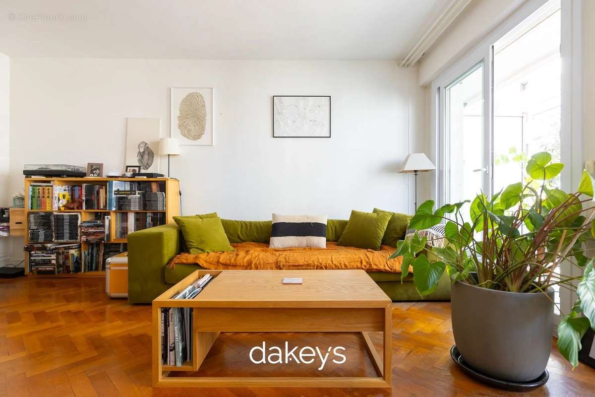 Appartement à MARSEILLE-8E