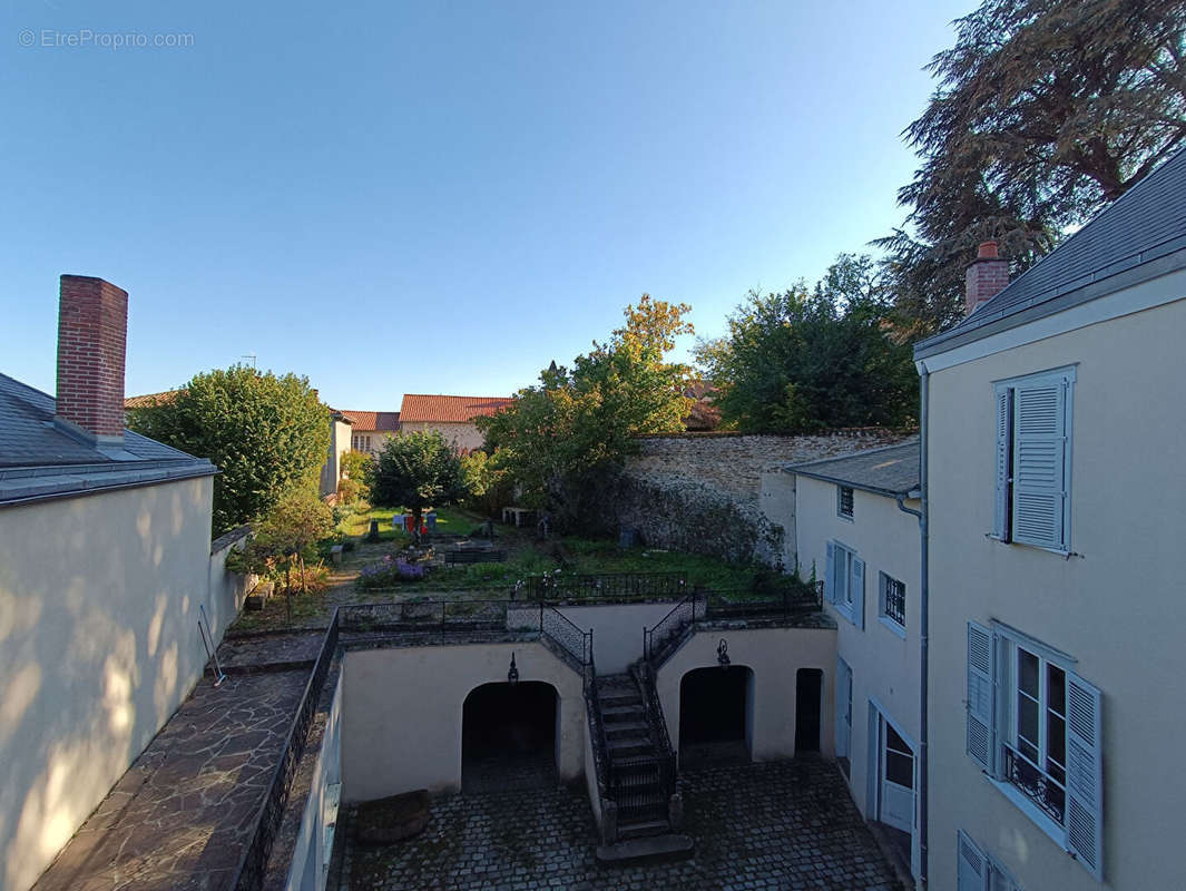 Maison à AIXE-SUR-VIENNE