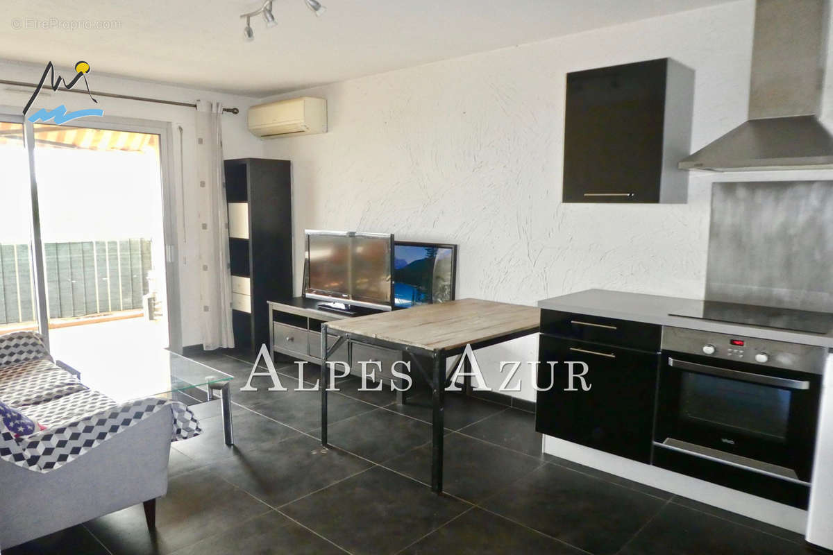 Appartement à CAGNES-SUR-MER