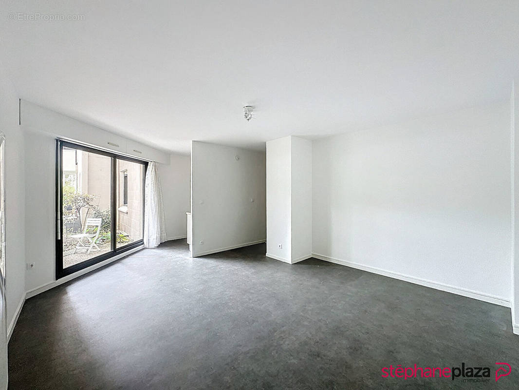 Appartement à LYON-8E