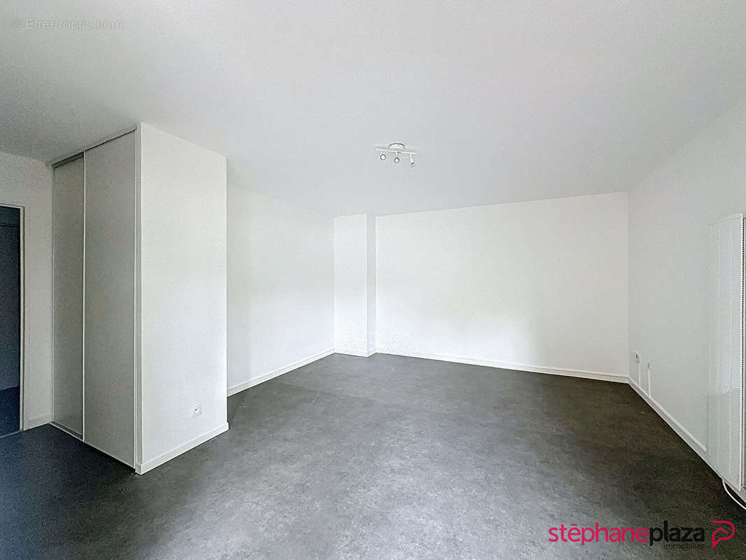 Appartement à LYON-8E