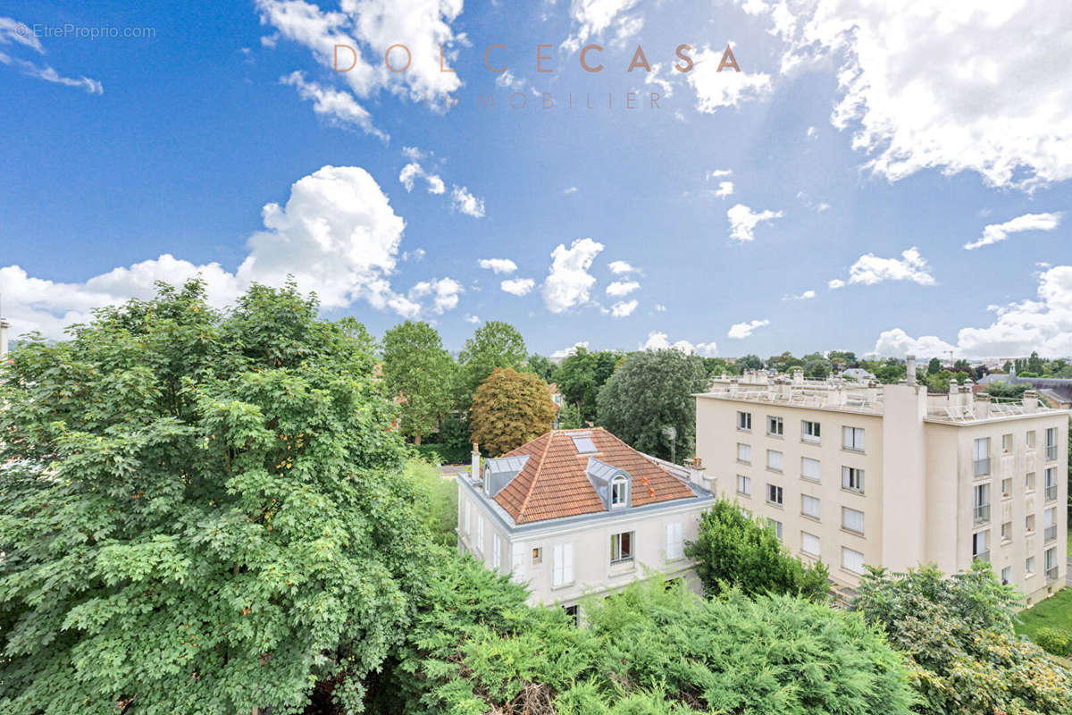 Appartement à LE PERREUX-SUR-MARNE